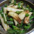 ヒーコー's cooksnap of when they made ピーマンとちくわのにんにく醤油炒め.