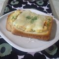 kururin18's cooksnap of when they made 朝食に♪簡単ポテサラ☆トースト.