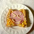 かっちゃん杉's cooksnap of when they made M字に折れた食パンは猫ちゃんパン.
