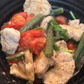 saki1010's cooksnap of when they made 鶏むね肉とトマトとオクラのナンプラー炒め.