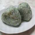 こけころん's cooksnap of when they made しらすと青のりの天かすおにぎり.