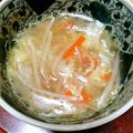 tomotomoi's cooksnap of when they made 白菜とカニカマの中華スープ.