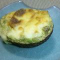 suzukizm's cooksnap of when they made ヘルシー！俺流のアボカドと海老のグラタン.