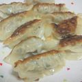 aka93's cooksnap of when they made 簡単★餃子★皮はカリカリ、中はジューシー.