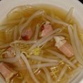 yuminmi's cooksnap of when they made もやしとベーコンのスープ.