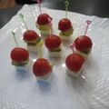 スタイリッシュママ's cooksnap of when they made カプレーゼピンチョス＋アボカド.