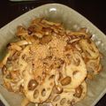 かえじぇ's cooksnap of when they made レンコンのキンピラ.