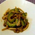 smilerody's cooksnap of when they made 食べやすいね！ゴーヤときのこのポン酢炒め.