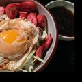 はせちゃん単身赴任中's cooksnap of when they made 半熟タマゴとウインナー丼.