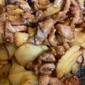 youすずニャン's cooksnap of when they made 10分！豚こま・じゃが芋のごま照り焼き！.