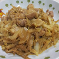 tuyuri05's cooksnap of when they made 鶏肉と白菜のマヨカレー炒め.