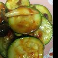 happycolor's cooksnap of when they made ズッキーニとしめじのオイスターソース炒め.