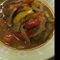 yuchii＊'s cooksnap of when they made 簡単♪ふっくら!煮込みハンバーグ.
