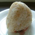 バカリャウ's cooksnap of when they made ごま油のおかかおにぎり☆.