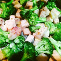 dimplemama's cooksnap of when they made ブロッコリーと厚切りハムのマヨネーズ炒め.