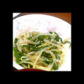 もも1002's cooksnap of when they made ごま油香る 旨塩♪にら もやしのナムル.