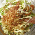 ょぅちゃちゃ's cooksnap of when they made ◆ぽん酢ドレで◆揚げ玉とちくわのサラダ.