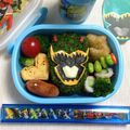 alatan's cooksnap of when they made 簡単キャラ弁☆キョウリュウジャー.