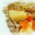 Ringo＊＊'s cooksnap of when they made ストウブ☆ホクホク肉じゃが☆水なしで.