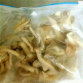 あやかayk's cooksnap of when they made 働くママ応援レシピ⁈きのこは冷凍保存！.