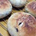 子ヤギの泉's cooksnap of when they made 玄米と干し柿のハードパン.