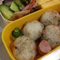 こうへい1206's cooksnap of when they made 行楽シーズン☆こんなおにぎりはいかが？？.