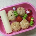 サーフブレイド's cooksnap of when they made ふりかけチーズご飯（おにぎり）.
