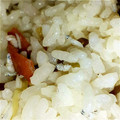 おうちゃん母さん's cooksnap of when they made 塩昆布としらすの炊き込みご飯.