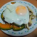 ひなママ5's cooksnap of when they made かぼちゃとキノコとベーコンのソテー.