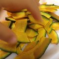 saku(^-^v's cooksnap of when they made かぼちゃチップス.