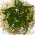 hitomi0918's cooksnap of when they made ニラ豚もやしチンしてポン酢.