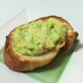 ☆こまっと☆'s cooksnap of when they made アボカドとかに身のブルスケッタ.