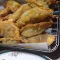 コレクション's cooksnap of when they made リメイク☆カレーチーズの揚げ餃子.