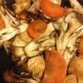 いまきちっか's cooksnap of when they made ボリューム満点‼︎鶏むね肉とまいたけ炒め.