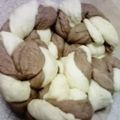 ﾃｨｸﾀｸ's cooksnap of when they made 炊飯器でマーブルパン.