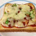 マンサ's cooksnap of when they made 簡単☆ピザトースト.