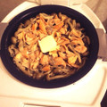 はらぺこきゃな太郎's cooksnap of when they made 秋鮭ときのこのバター炊き込みご飯.