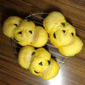 dunchan's cooksnap of when they made ハロウィン＊かぼちゃオバケのメロンパン.