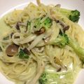 なーつ★'s cooksnap of when they made 茸のクリームジェノバスパゲティ.