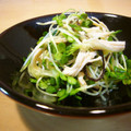 runa10's cooksnap of when they made やさしいお酢で♪ささみとカイワレの小鉢.