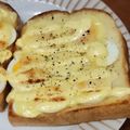クックM96XDX☆'s cooksnap of when they made ゆで卵、マヨチーズのトースト♪.
