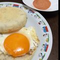 亜久里's cooksnap of when they made ＊簡単＊エッグマフィン＊.