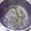 まっちー食堂's cooksnap of when they made 湿気ちゃった板海苔でドロドロ岩海苔.