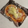 pyon♡✩'s cooksnap of when they made 餃子の皮が余ったら☆パリパリ餃子の皮ピザ.