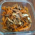 きむ姉ｑ's cooksnap of when they made 常備菜にも♪まいたけと人参のきんぴら.