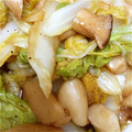 317hal's cooksnap of when they made エリンギと白菜の炒め物.