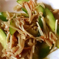 ごちさん's cooksnap of when they made きゅうりとえのきのおかか和え.
