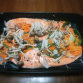 ☆☆☆あんこ☆☆☆'s cooksnap of when they made 簡単!! 鮭の酒蒸し～シメジ添え.