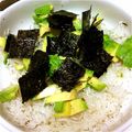 clayon's cooksnap of when they made 栄養満点！超簡単！アボカドしらす丼.