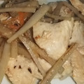 きらり流れ星's cooksnap of when they made うちの定番☆鶏と牛蒡の炒めもの.